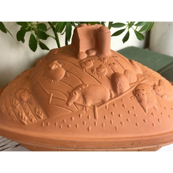 Vintage Gallery Originals 1984 Terra Cotta Clay Farm Baking Dish Dutch Oven 12” - Picture 1 of 9